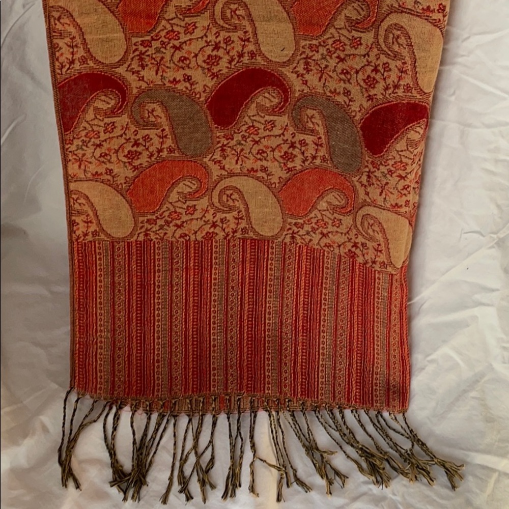 Scarf - Picture 3 of 7